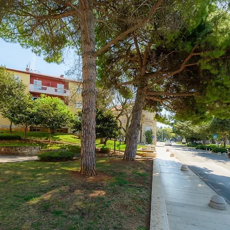 Apartment Maria Poreč Exterior foto