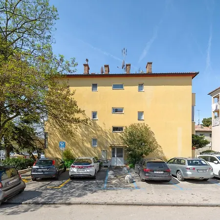 Apartment Maria Poreč Exterior foto