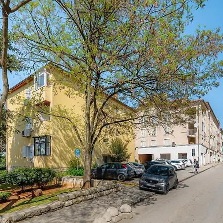Apartment Maria Poreč Exterior foto